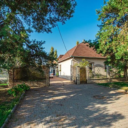 Lizak Apartamento Berehove  Exterior foto