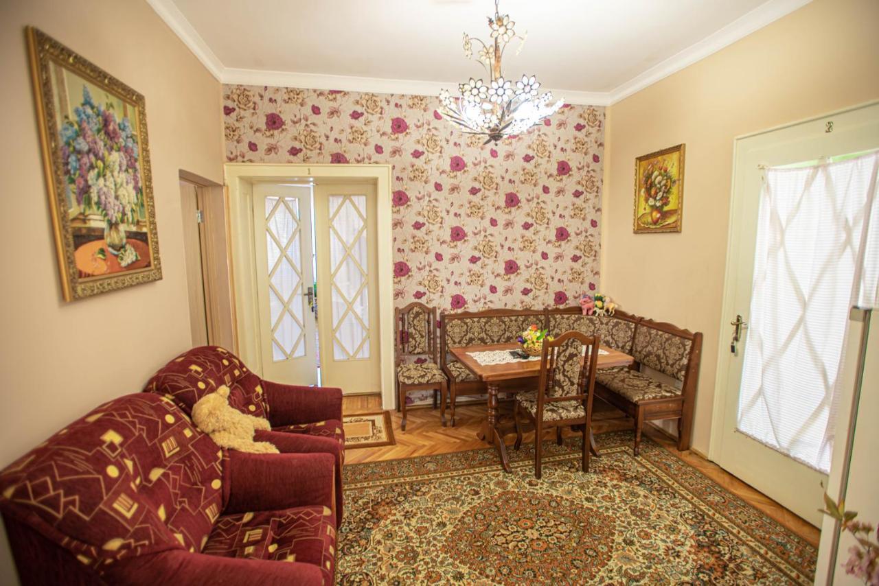 Lizak Apartamento Berehove  Exterior foto